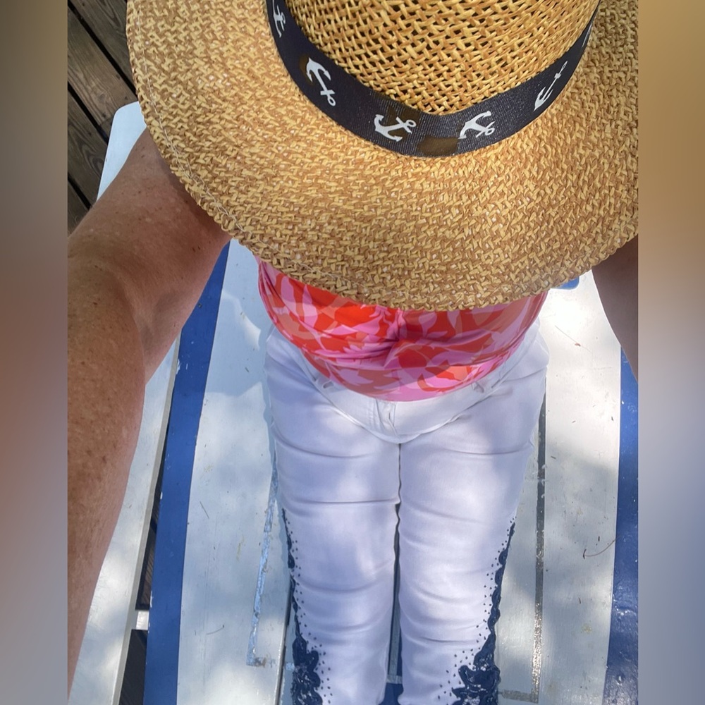 Soft Surroundings White and Black Cropped Pants